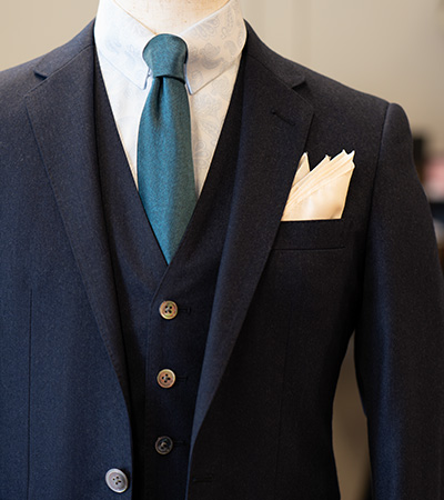 スーツトルソー着用写真01